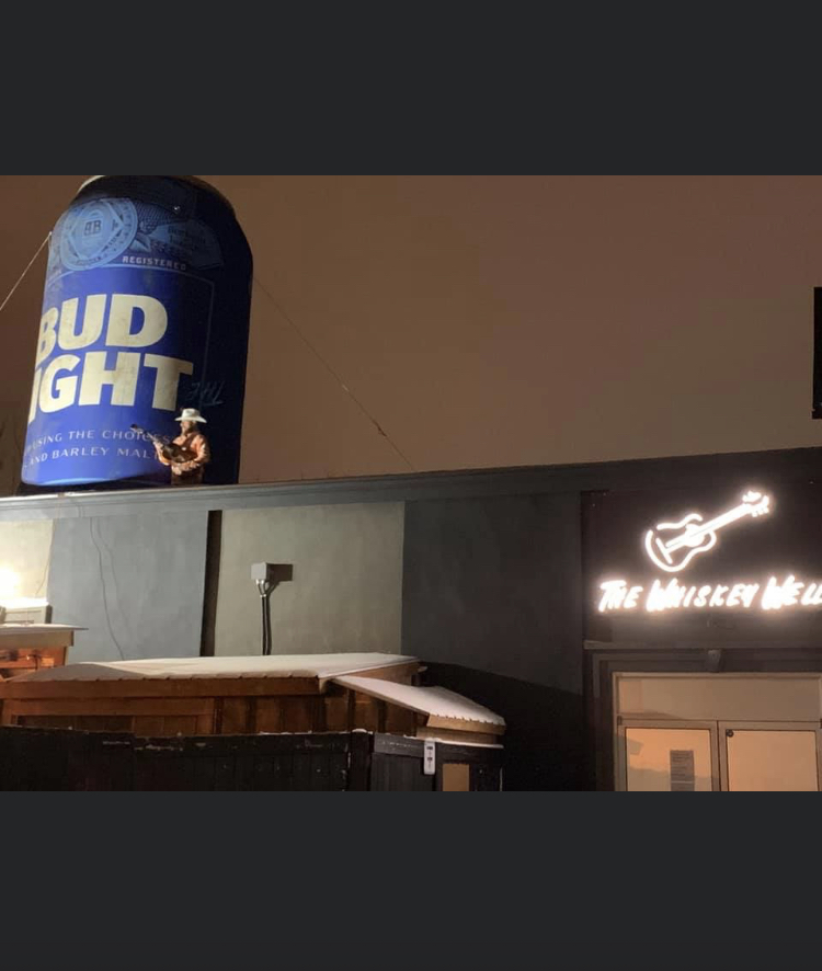 The Whiskey Well | The Whiskey Well, 394 Simcoe St S, Oshawa, ON L1H 4J4, Canada | Phone: (905) 576-4747