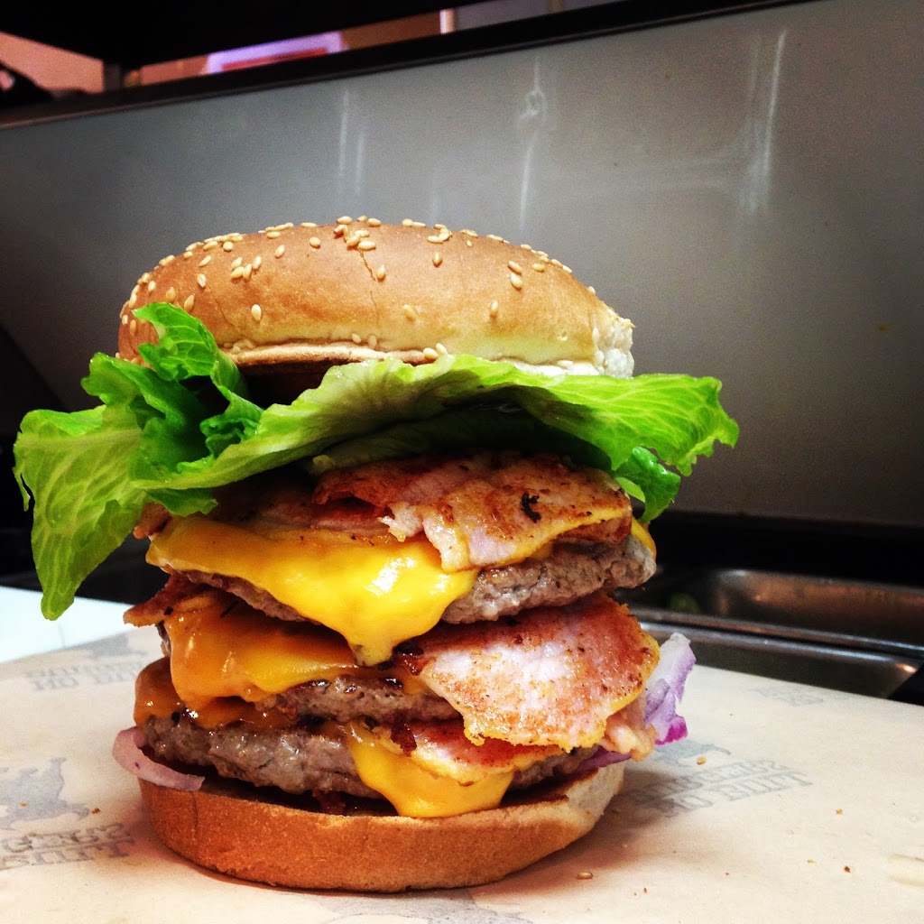 No Bull Burgers | 1019 Kingston Rd, Toronto, ON M4E 1T3, Canada | Phone: (416) 698-8131