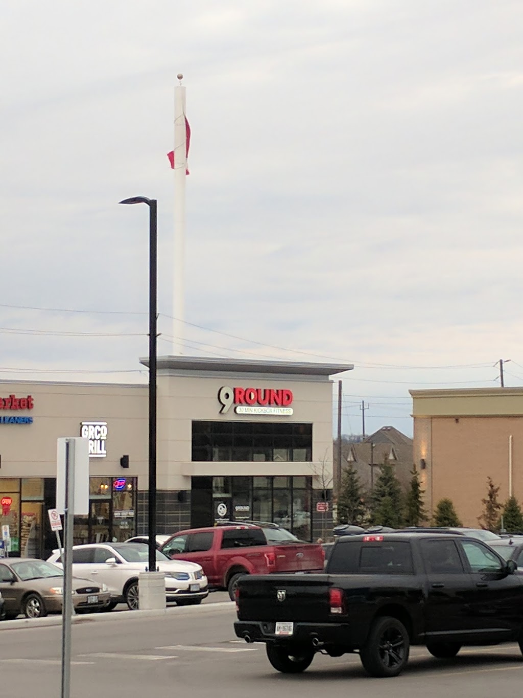 9 Round | 233 Earl Stewart Dr, Aurora, ON L4G 6V8, Canada | Phone: (905) 251-4729