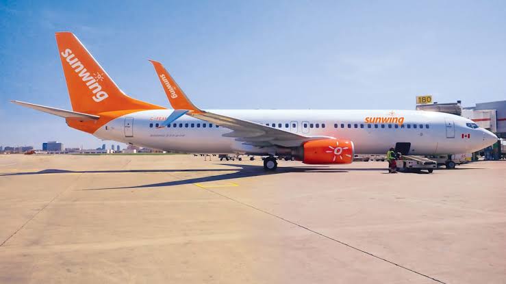 Sunwing | 1000 Airport Rd, Edmonton International Airport, AB T9E 0V3, Canada | Phone: (800) 761-1711