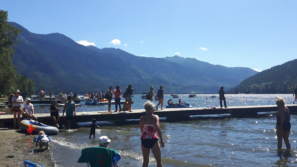 Cultus Lake Park | 4169 Columbia Valley Hwy, Cultus Lake, BC V2R 4Z9, Canada | Phone: (604) 858-9007