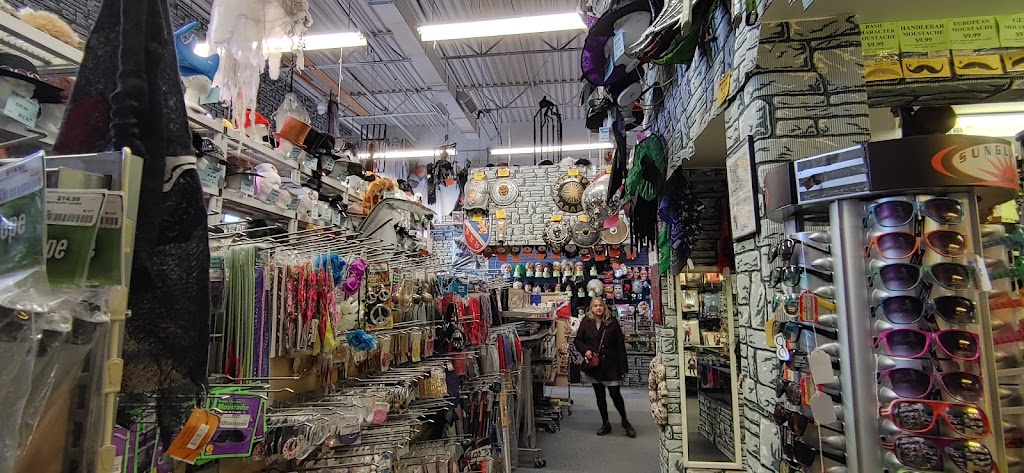 Audreys Costume Castle & Dancewear | 699 Gardiners Rd, Kingston, ON K7M 3Y4, Canada | Phone: (613) 384-3781