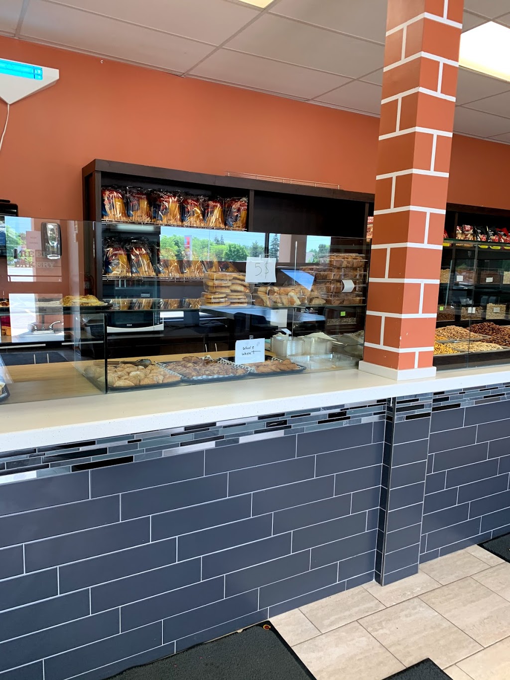 Reef Bakery | 775 Southdale Rd E Unit 3, London, ON N6E 1R9, Canada | Phone: (519) 204-3434