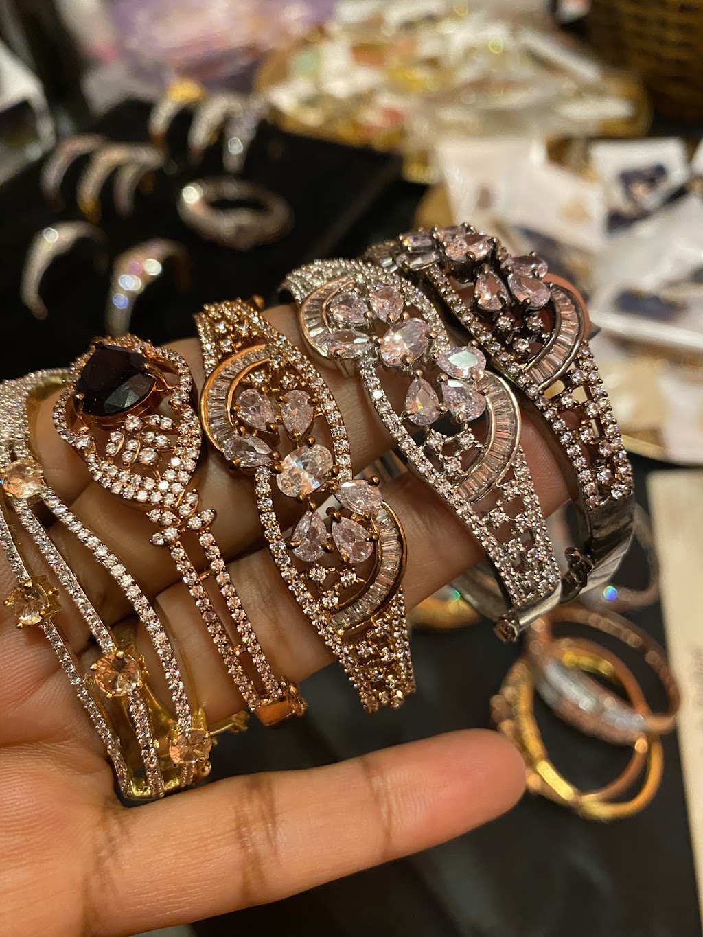GJ Designer Collection | 1531 22 St NW, Edmonton, AB T6T 1J1, Canada | Phone: (780) 905-0743
