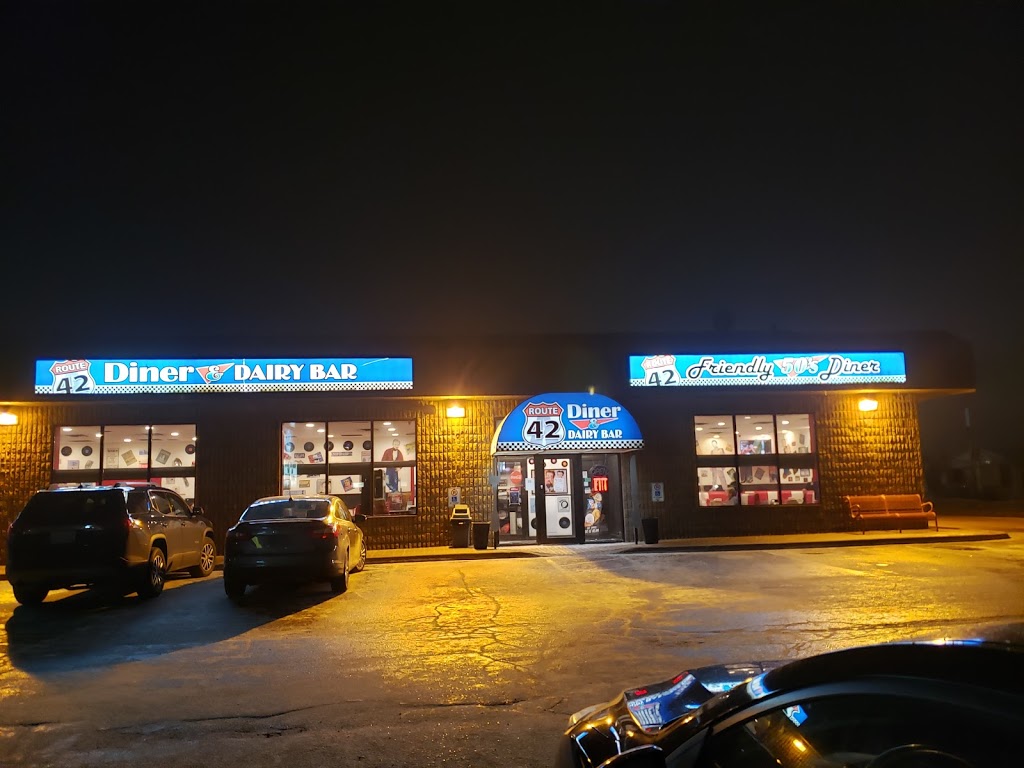 Route 42 Diner and Dairy Bar | 2825 County Rd 42, Windsor, ON N0R 1L0, Canada | Phone: (519) 966-5992