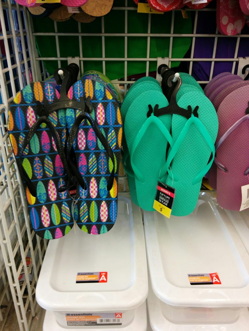 Dollar Tree | 3210 Gratiot Blvd, Marysville, MI 48040, USA | Phone: (810) 388-1401