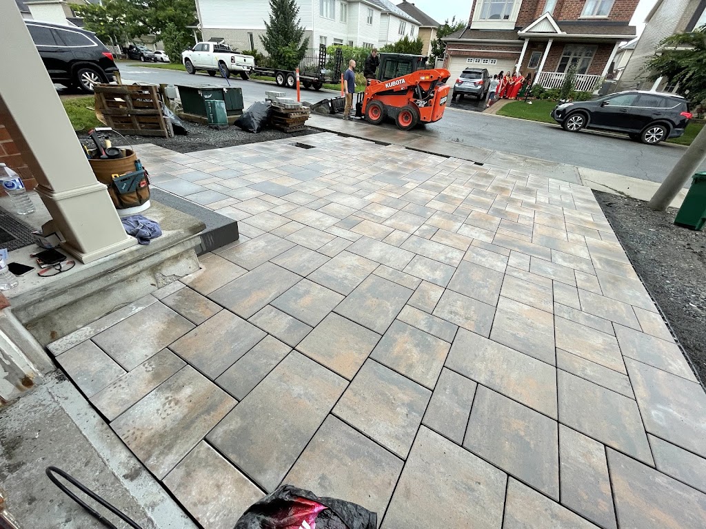 Capital Yardworks Inc | 5918 Longhearth Way, Manotick, ON K4M 1M1, Canada | Phone: (343) 308-3452