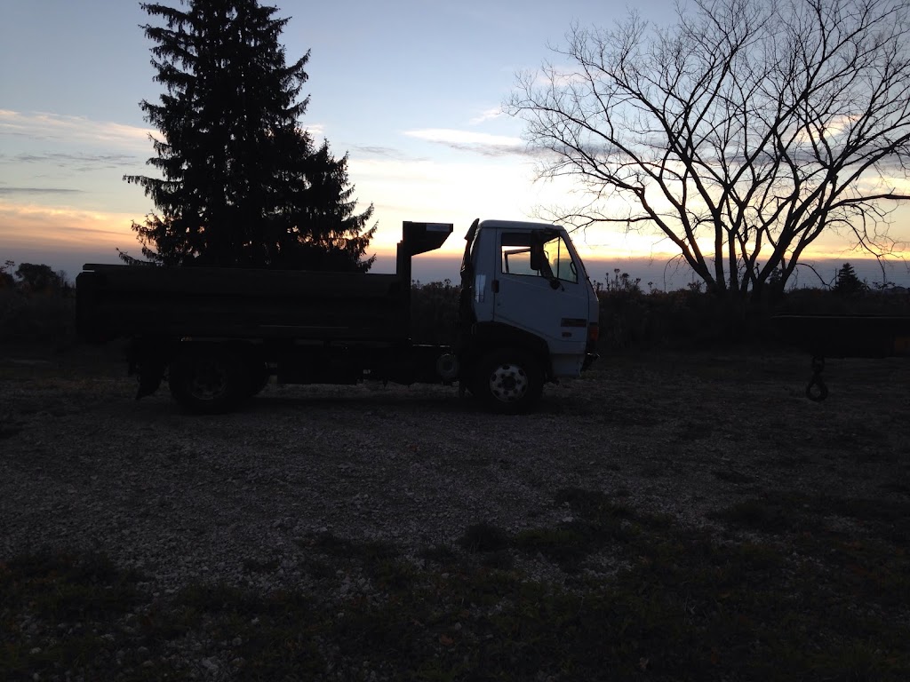 Dirty Deed Disposal | 295 Penetanguishene Rd, Barrie, ON L4M 7C6, Canada | Phone: (705) 333-3236
