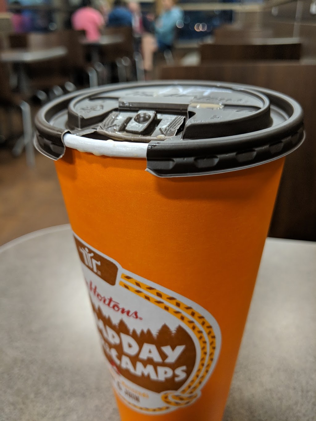 Tim Hortons | 4 Fairview Rd, Barrie, ON L4N 4P3, Canada | Phone: (705) 728-9444