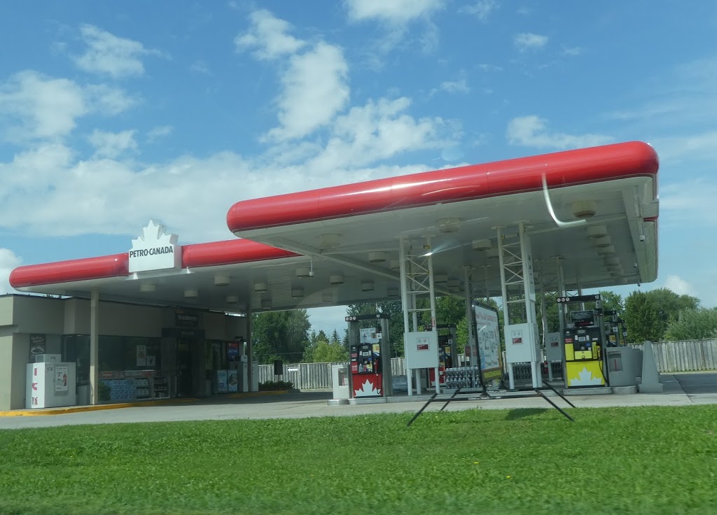 Petro-Canada | 610 Atherley Rd, Orillia, ON L3V 1P2, Canada | Phone: (705) 326-3391