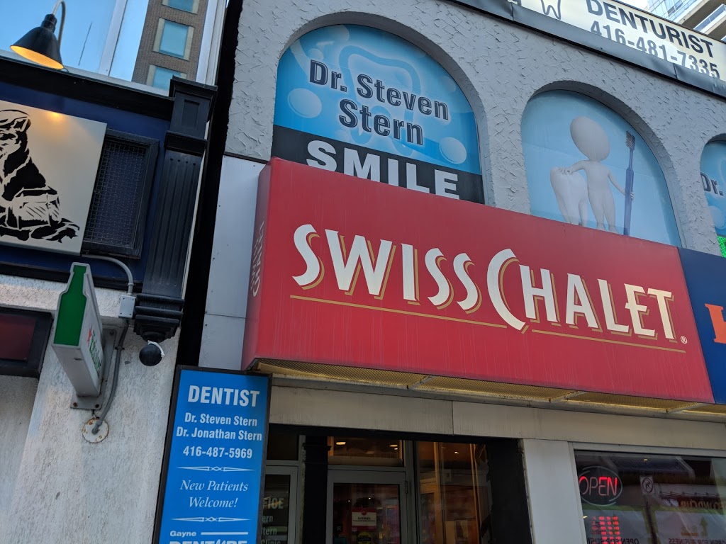 Swiss Chalet | 49 Eglinton Ave E, Toronto, ON M4P 1G6, Canada | Phone: (416) 322-1551