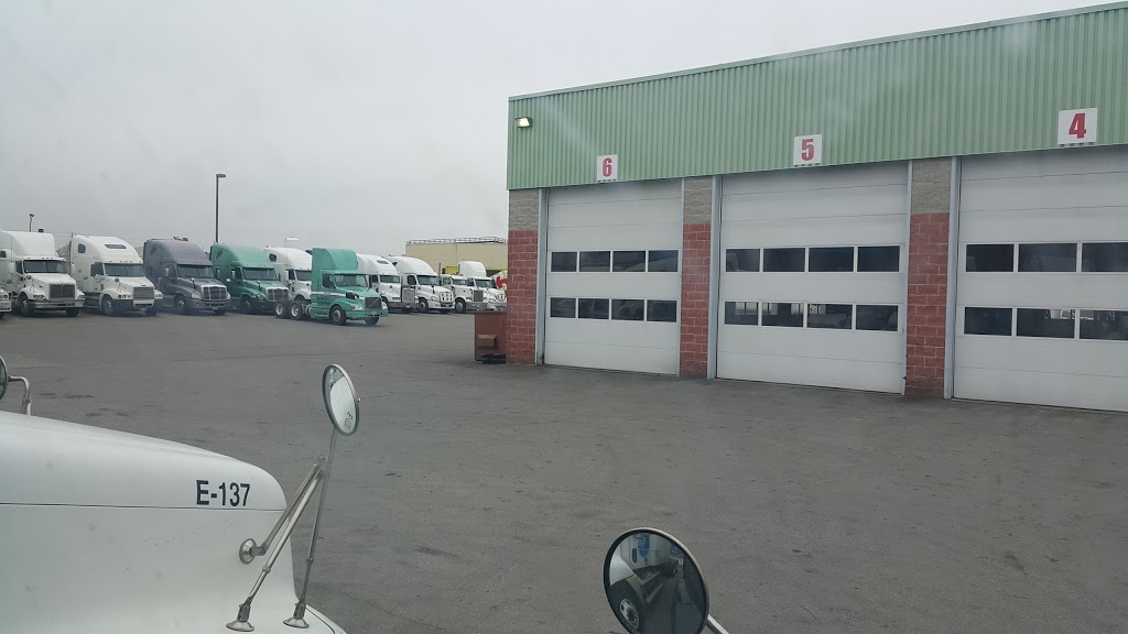 Stan Niemczyk Truck Service Inc | 220 Clarence St, Brampton, ON L6W 1T4, Canada | Phone: (905) 799-2557