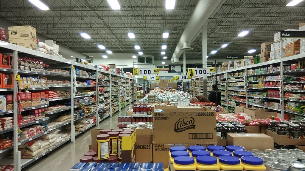 FreshCo | 700 Queenston Rd, Hamilton, ON L8G 1A3, Canada | Phone: (905) 560-8111