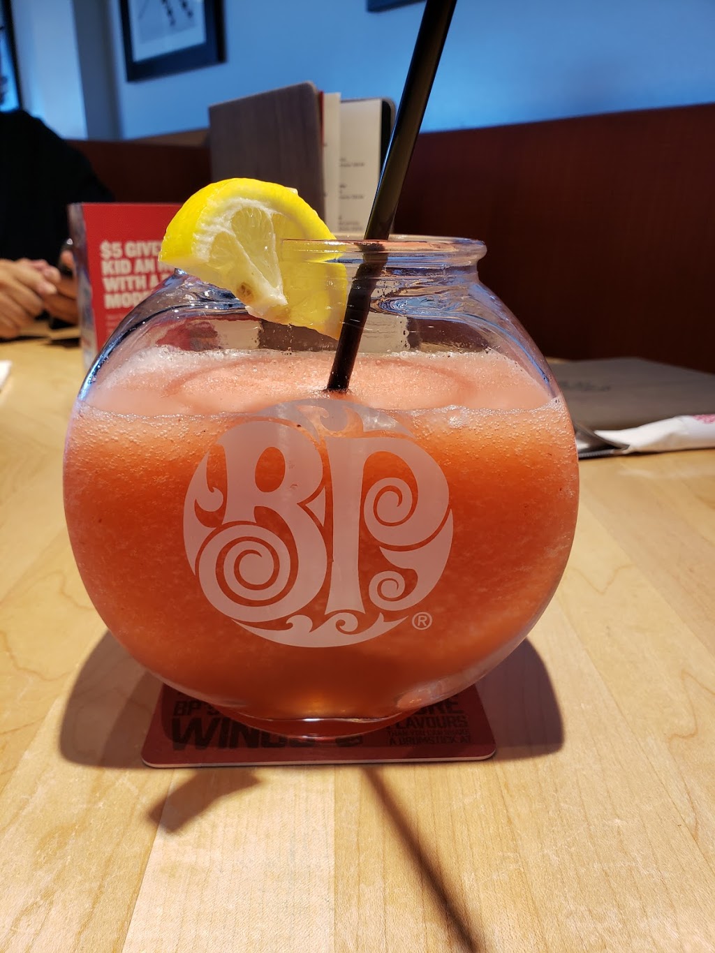 Boston Pizza | 2729 Pembina Hwy, Winnipeg, MB R3T 2H5, Canada | Phone: (204) 261-7111