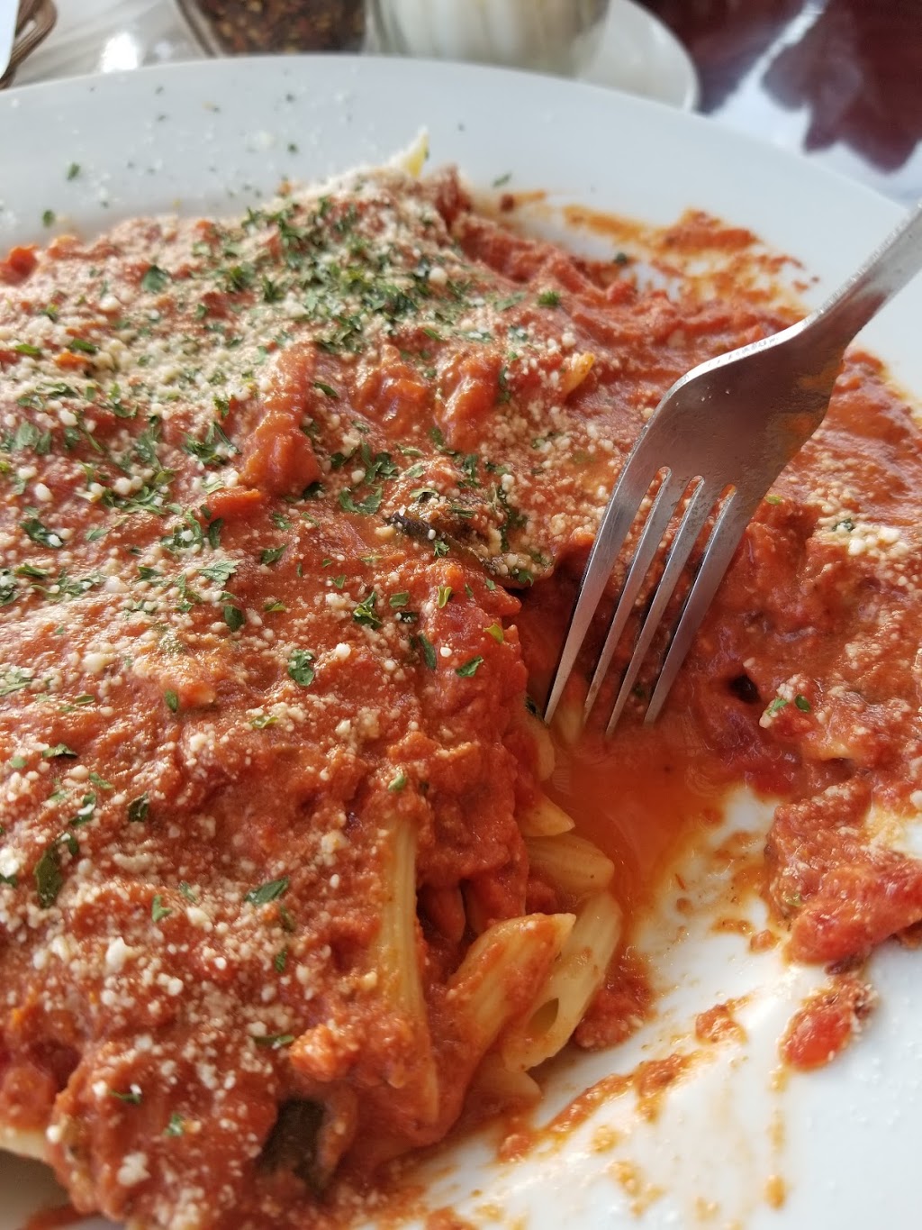 Resto De La Traverse | 185 Rue des Anges, Oka, QC J0N 1E0, Canada | Phone: (450) 479-6568