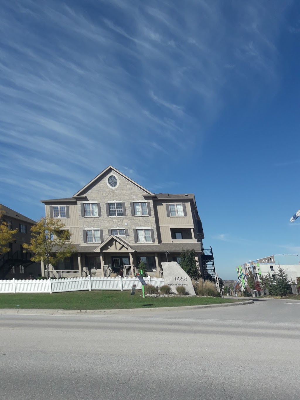Savic Homes | 1430 Highland Rd W, Kitchener, ON N2N 3K6, Canada | Phone: (519) 954-0370