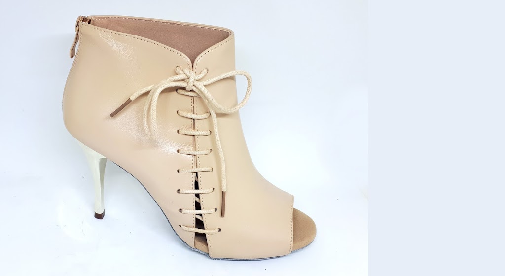 Salsa Style - Chaussure | 3015 Ch. de Chambly, Longueuil, QC J4L 1N3, Canada | Phone: (514) 774-1874