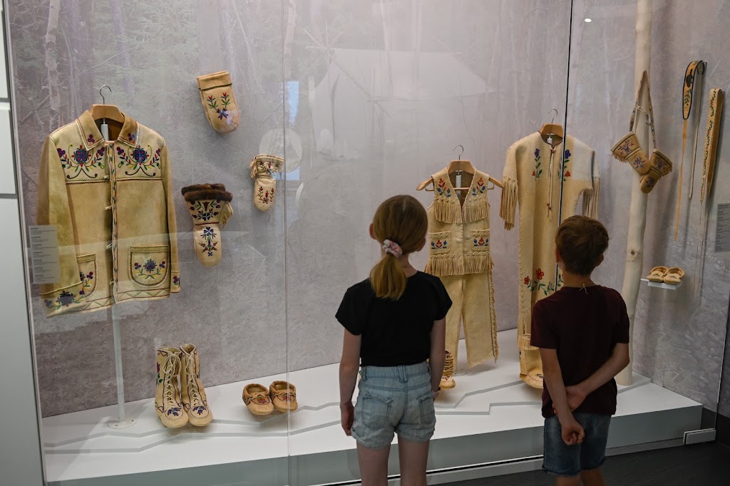 Musée ilnu de Mashteuiatsh | 1787 Rue Amishk, Mashteuiatsh, QC G0W 2H0, Canada | Phone: (844) 844-4842