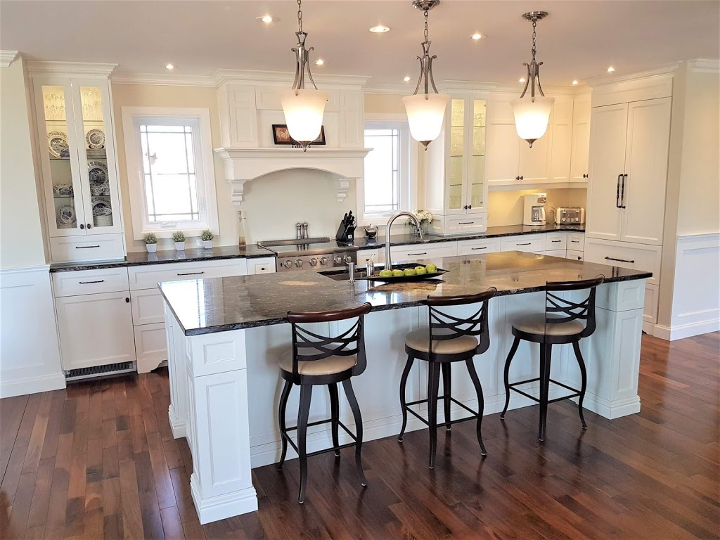 CUISINE BOUDREAU INC. | 1727 Rue Jacques-Cartier S, Farnham, QC J2N 2S6, Canada | Phone: (450) 293-8226