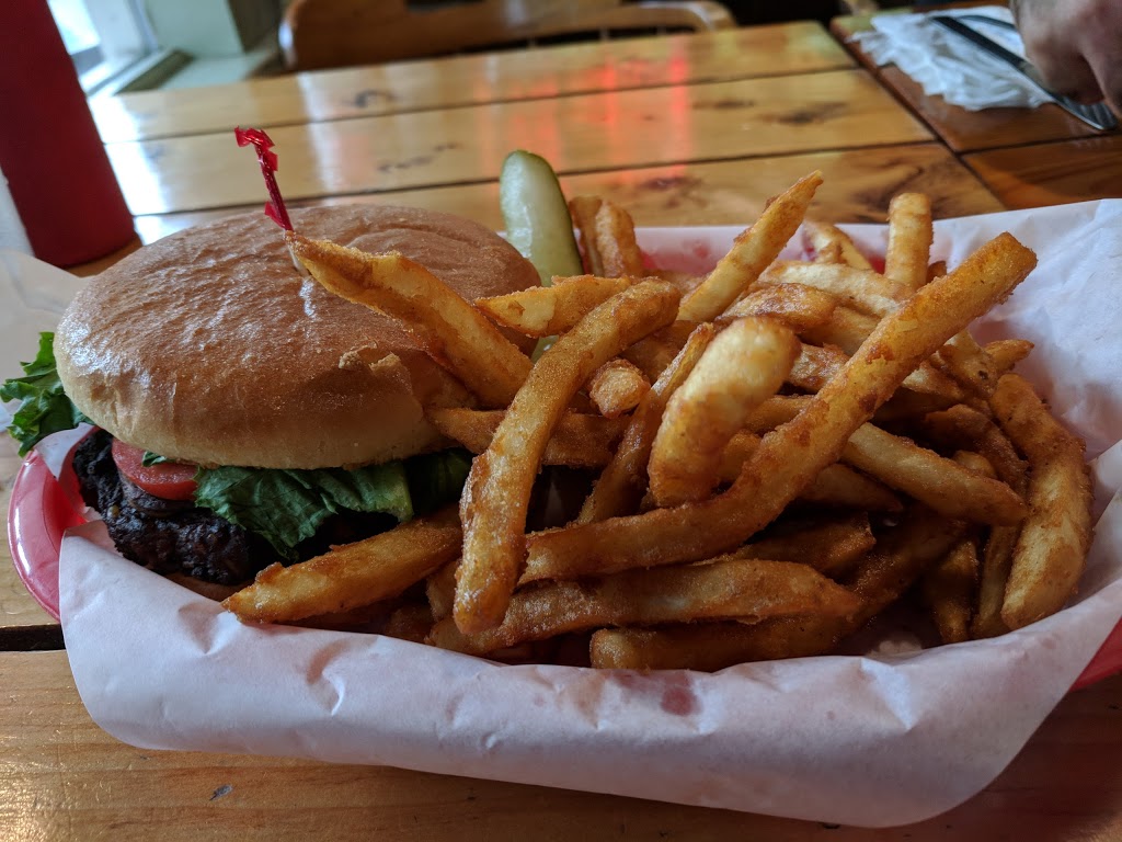 Grahams Restaurant | 9989 Mt Baker Hwy, Deming, WA 98244, USA | Phone: (360) 599-9883
