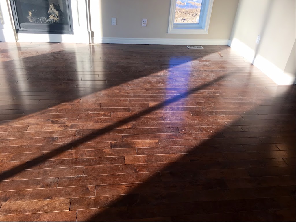 Floors Xtra | 160 Whiting St, Ingersoll, ON N5C 3B3, Canada | Phone: (519) 425-9996