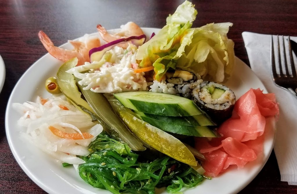 Golden Wok Buffet & Lounge | 16 Front St N, Orillia, ON L3V 4R5, Canada | Phone: (705) 326-1223