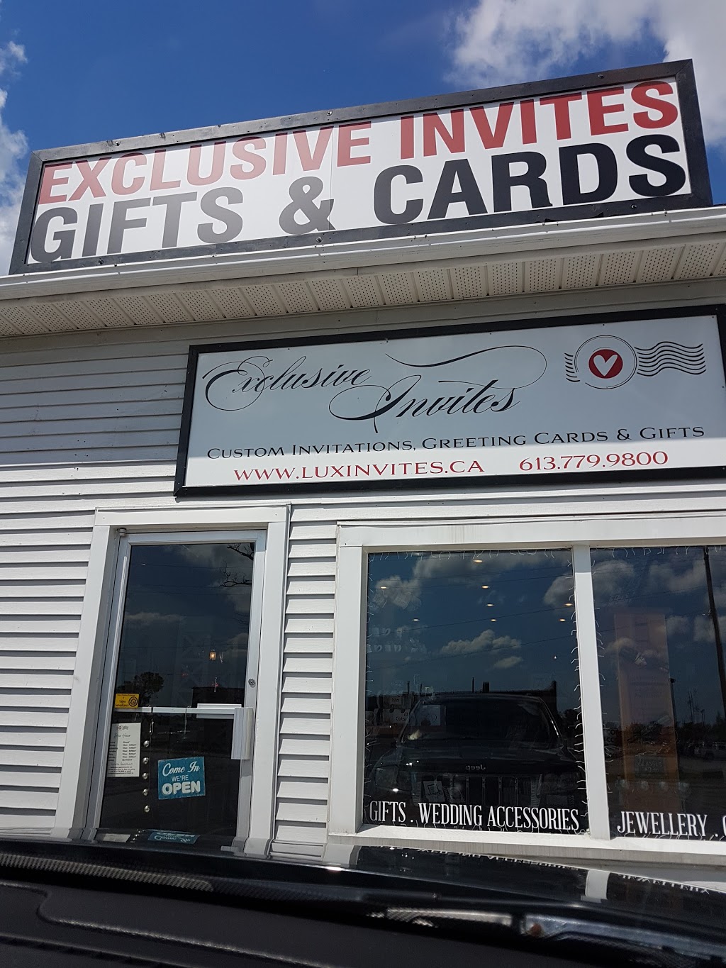 Exclusive Invites | 2-6835 HWY 62 N, Sommerville Centre, Belleville, ON K8N 0L9, Canada | Phone: (613) 779-9800