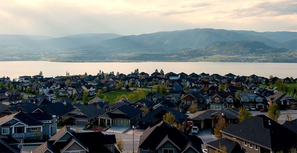 Love Kelowna Living | 251 Harvey Ave, Kelowna, BC V1Y 6C3, Canada | Phone: (250) 878-1114