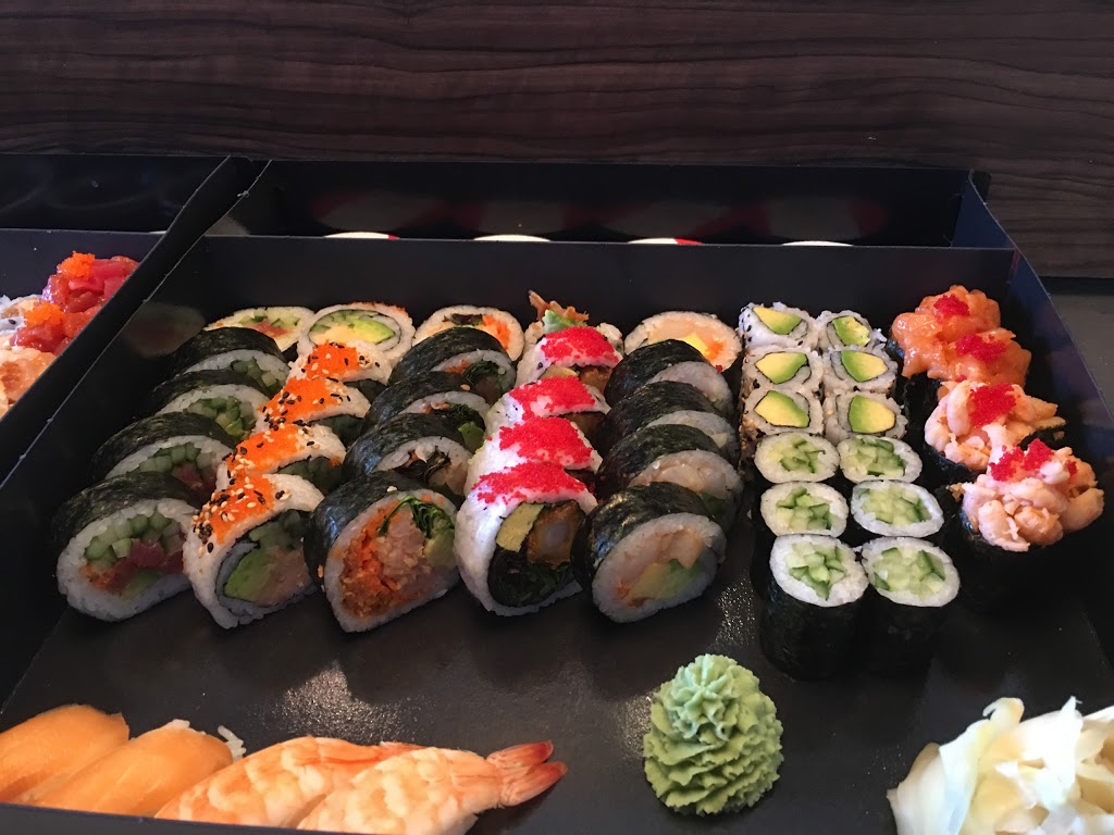 Yuzu sushi | 884 Boulevard Yvon-LHeureux N, Beloeil, QC J3G 2C9, Canada | Phone: (450) 464-7171