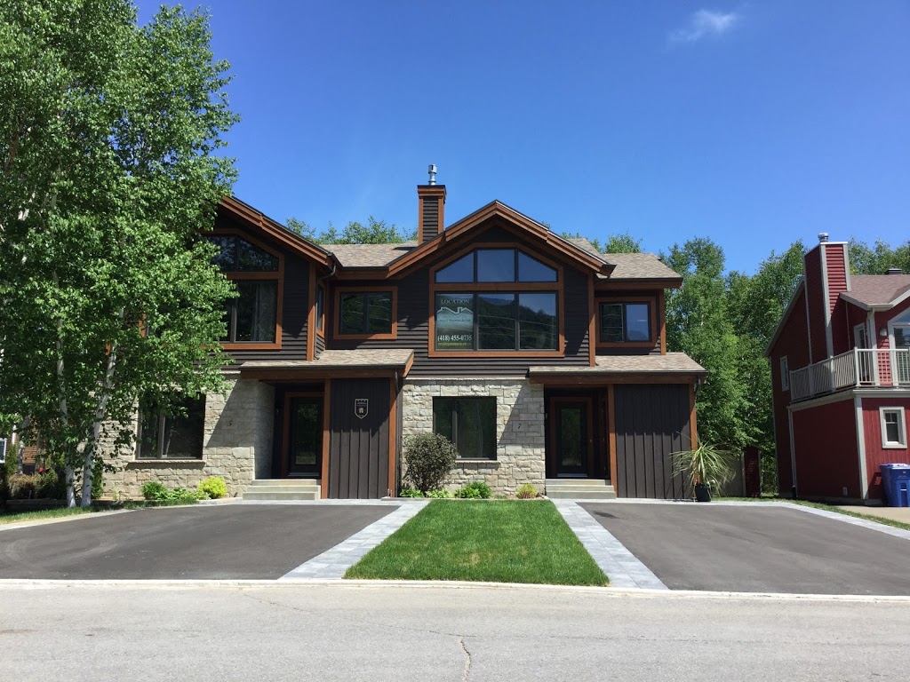 Hébergement JFL | 5 Rue de la Buissonnière, Saint-Ferréol-les-Neiges, QC G0A 3R0, Canada | Phone: (418) 455-0735
