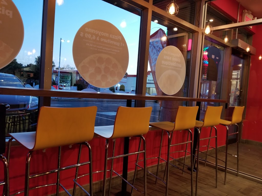 Pizza Pizza | 241 Boulevard Samson, Laval, QC H7X 3E4, Canada | Phone: (514) 737-1111