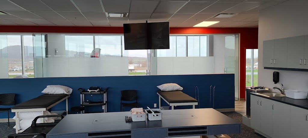 Acces Physio Ste-Julie | 2105 Blvd. Armand-Frappier, Sainte-Julie, QC J3E 2N7, Canada | Phone: (450) 922-1111