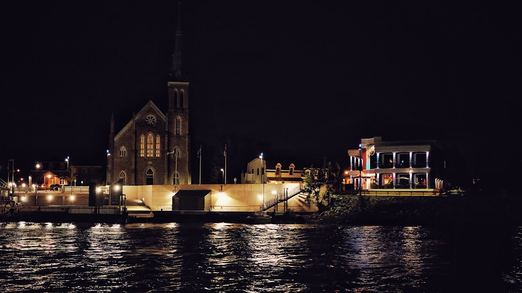 Église Saint-François-de-Sales | 799 Rue Jacques-Cartier, Gatineau, QC J8T 2W1, Canada | Phone: (819) 561-1607