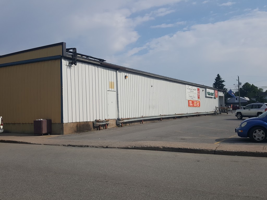 Joannes valu-mart | 323 Rue Main, Shawville, QC J0X 2Y0, Canada | Phone: (819) 647-2293