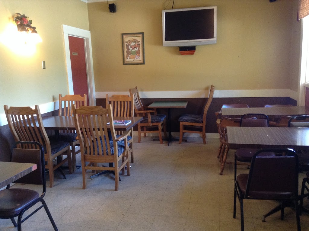 Good Fellas Pizza | 88 Sydenham St, Flesherton, ON N0C 1E0, Canada | Phone: (519) 924-0241