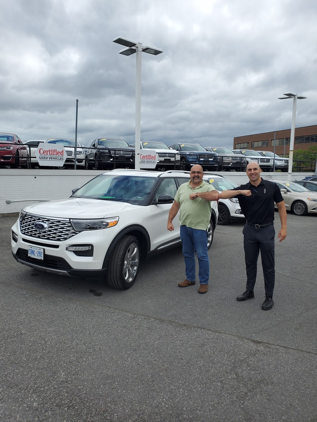 Lincoln Heights Ford Sales | 1377 Richmond Rd, Ottawa, ON K2B 6R7, Canada | Phone: (613) 829-2120