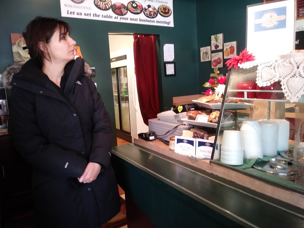 Grandma Lees Bakery/Cafe | 844 51st St, Saskatoon, SK S7K 5C7, Canada | Phone: (306) 244-8889