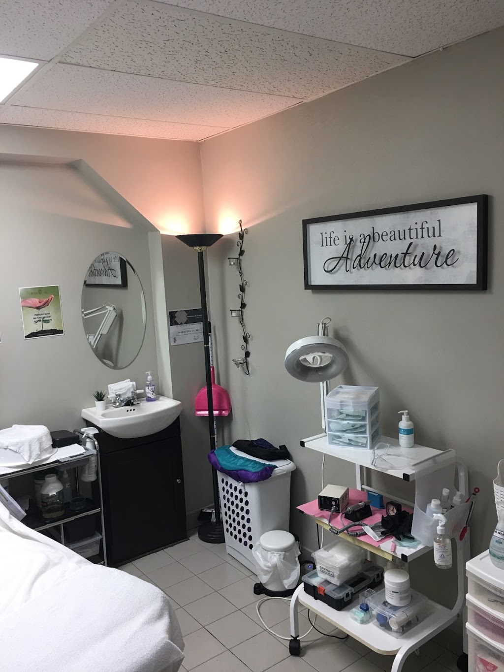 Marie-Eve Dubuc, Podologue | 8690 Rue Hochelaga, Montréal, QC H1L 2M6, Canada | Phone: (514) 998-6596