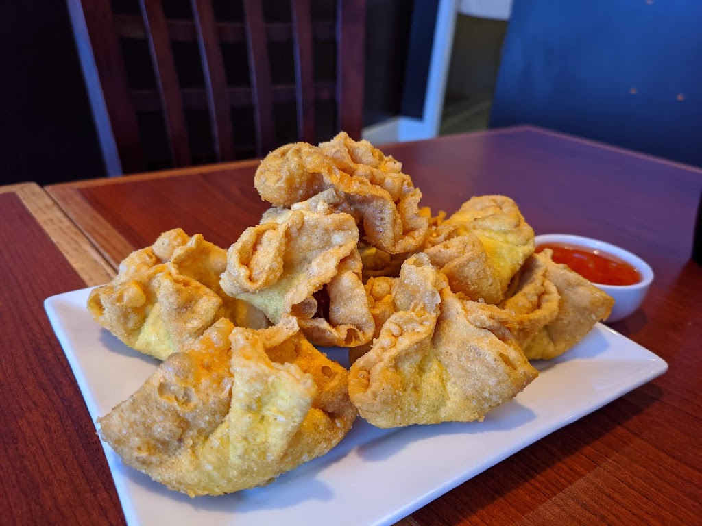 Aroma Bistro | 741 St Marys Rd, Winnipeg, MB R2M 3N5, Canada | Phone: (204) 691-6364