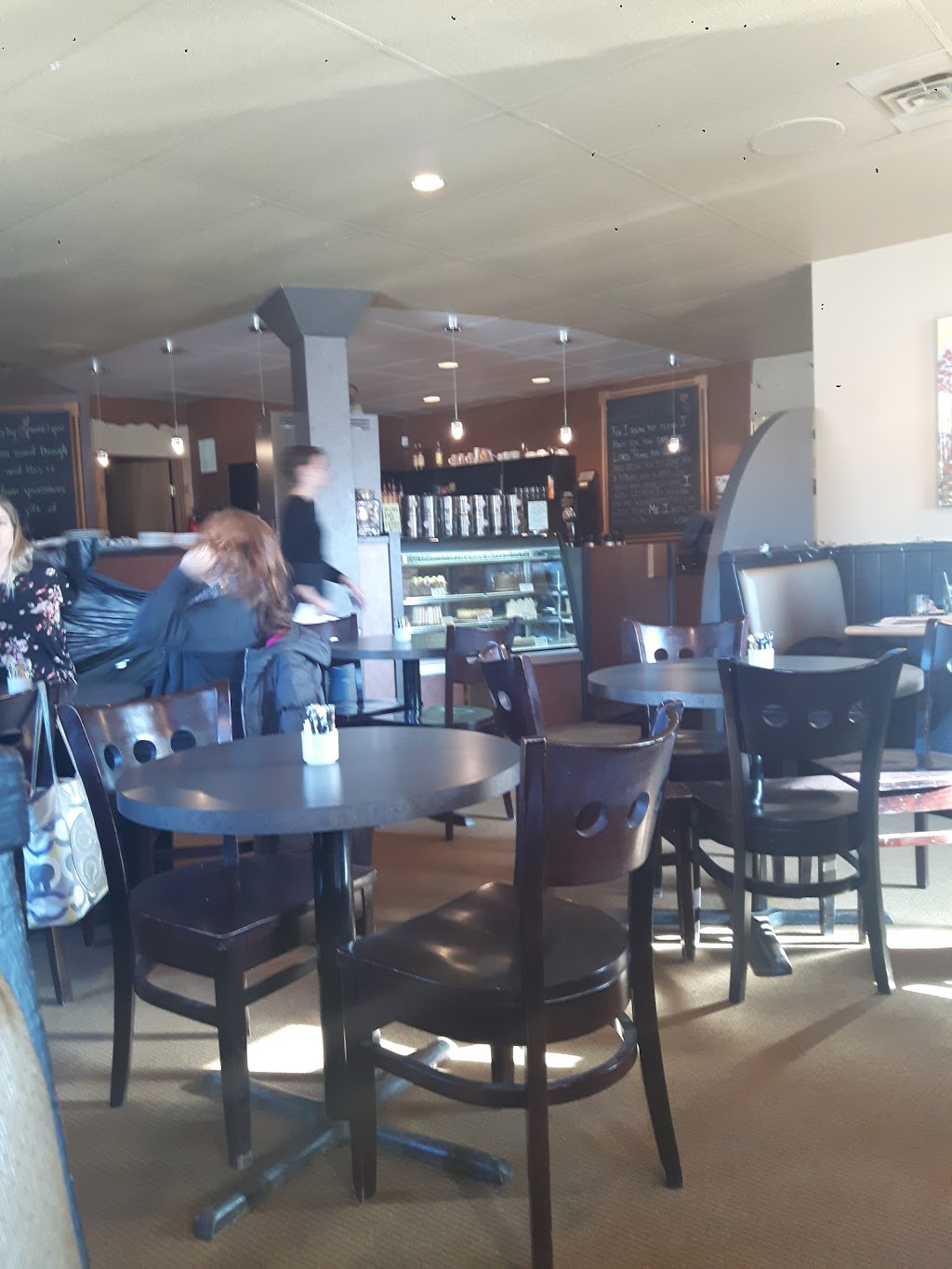 Grace Cafe | 2207 Henderson Hwy, East Saint Paul, MB R2E 0B8, Canada | Phone: (204) 338-2229