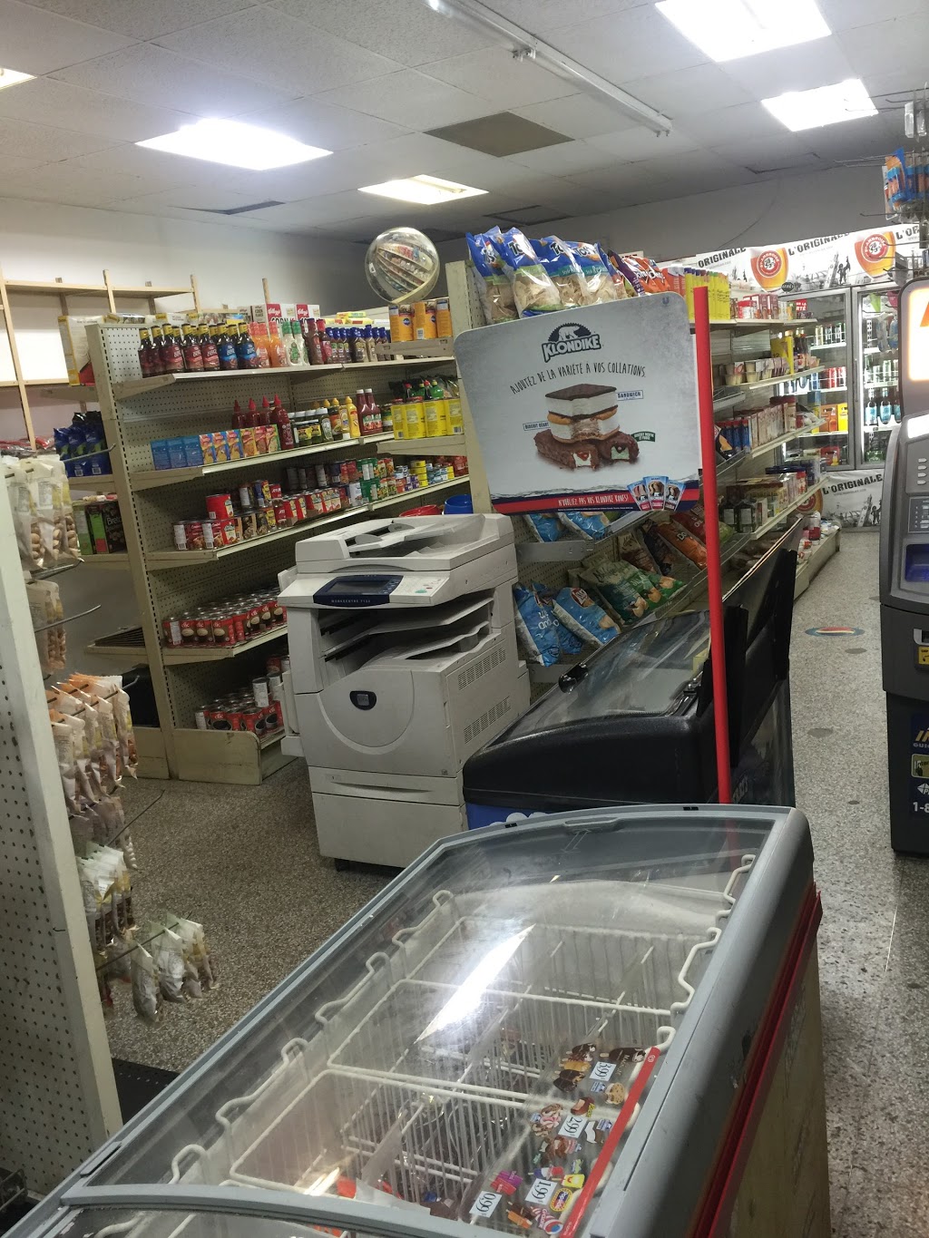super marche ontario | 2330 Rue Ontario E, Montréal, QC H2K 1W1, Canada | Phone: (514) 312-1517