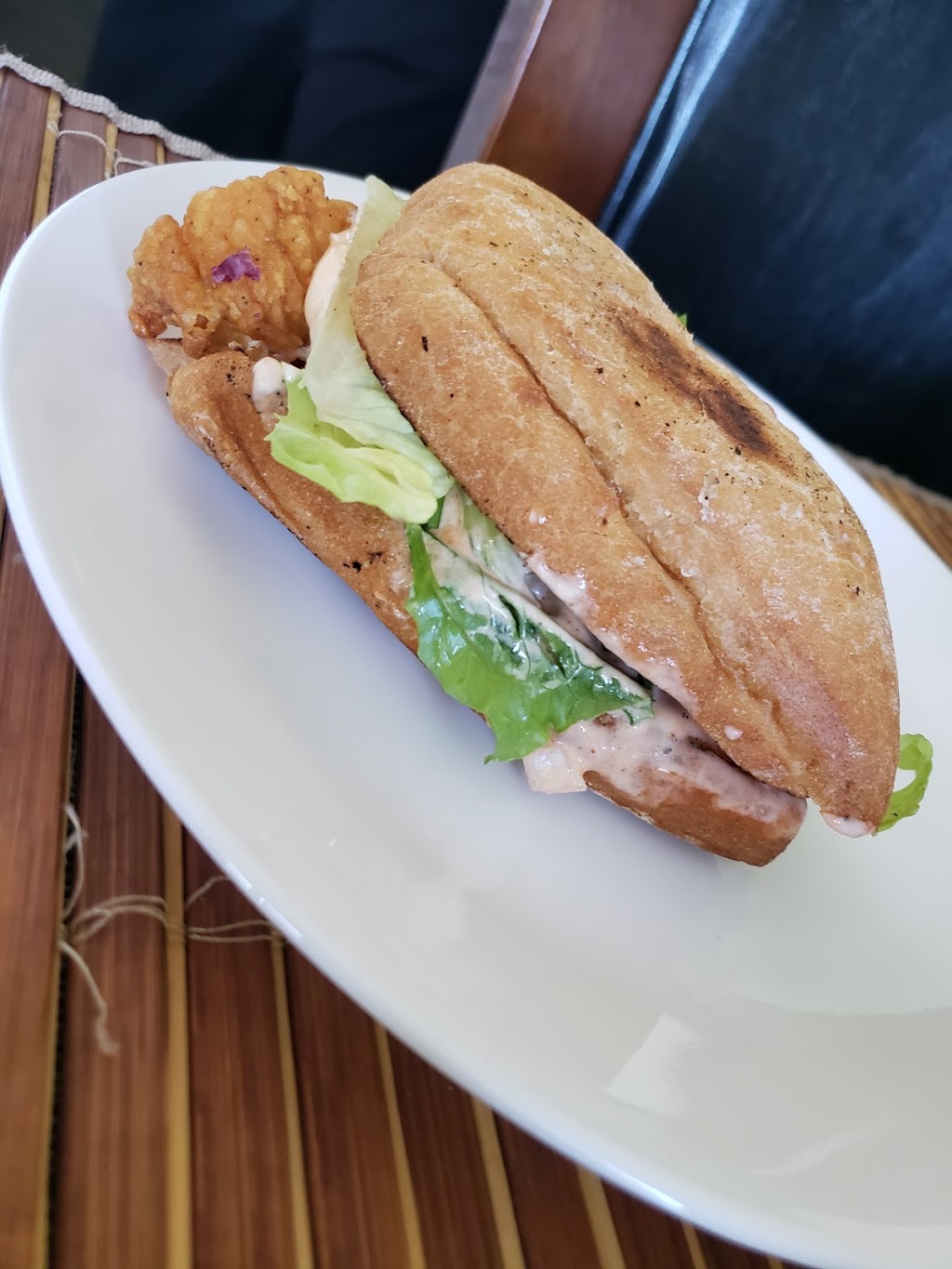 4C Broast Chicken AL BAIK Style | 1758 Lawrence Ave E, Scarborough, ON M1R 2Y1, Canada | Phone: (647) 748-3444