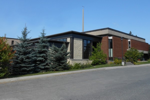 St. Maurice Church | 4 Perry St, Nepean, ON K2G 2R6, Canada | Phone: (613) 224-1892