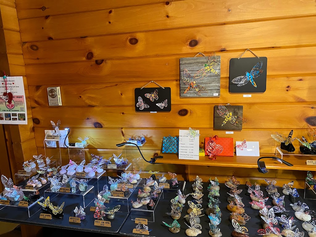 Love Bugs Canadian Crafts | 721 Kelly St, Innisfil, ON L9S 2E4, Canada | Phone: (705) 816-2220