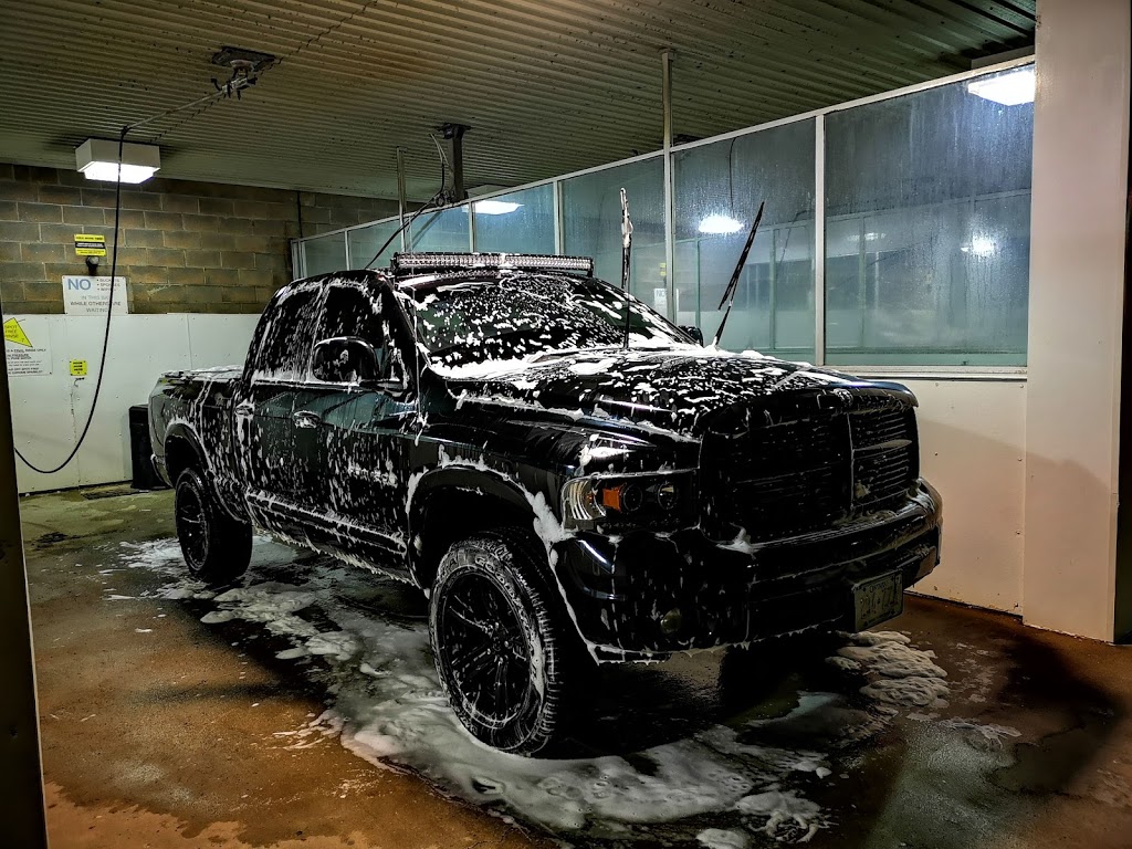 Rainbow Car Wash Upper Paradise | 642 Stone Church Rd W, Hamilton, ON L9B 1A7, Canada | Phone: (905) 381-4266