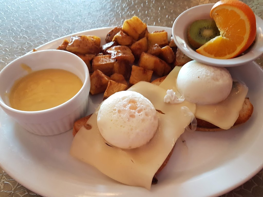 A Dish Called Wanda | 421 Greenbrook Dr, Kitchener, ON N2M 4L3, Canada | Phone: (519) 208-3233