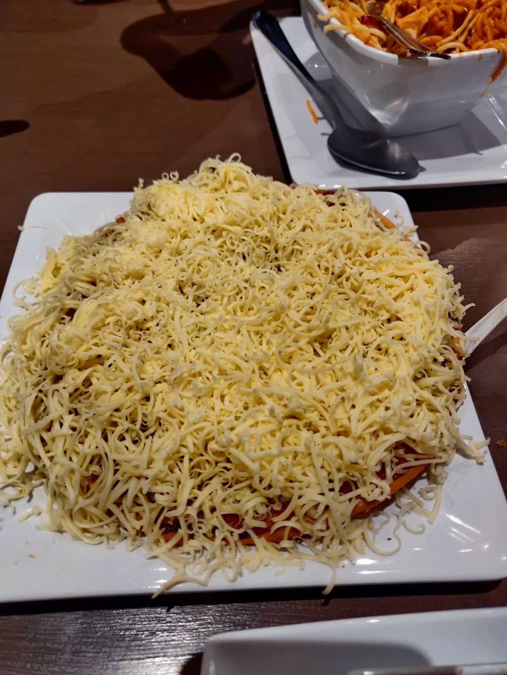 Honest Restaurant | 25 Woodbine Downs Blvd, Etobicoke, ON M9W 6N5, Canada | Phone: (416) 674-2292