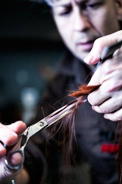 VOLT COIFFURE ESTHETIQUE INC. | 643 Boulevard Saint-René O, Gatineau, QC J8T 8M4, Canada | Phone: (819) 246-9223