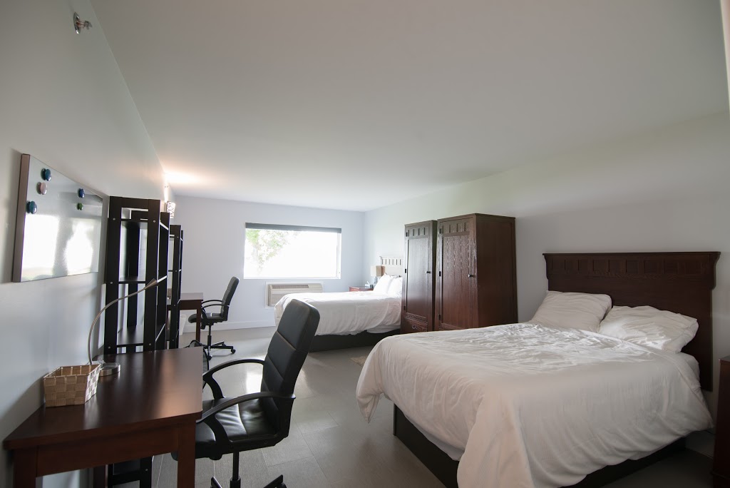 Aurora Recovery Centre | 20025 Lakeside Rd, Gimli, MB R0C 1B0, Canada | Phone: (844) 515-7867