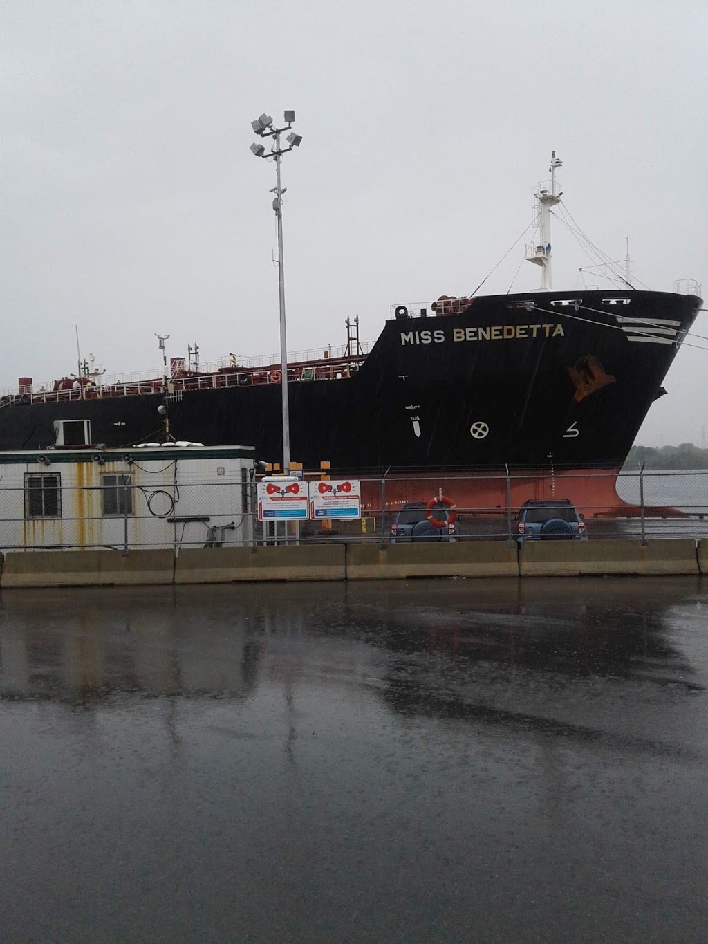 Port Montreal Section 75 | 450 Rue de Boucherville, Montréal, QC H1N 0C6, Canada | Phone: (514) 283-0260